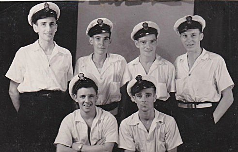 HMS Bulolo petty officers (maybe) HMS Bulolo petty officers (maybe)
