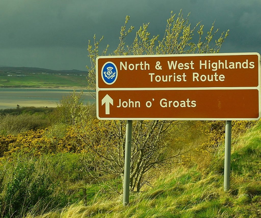 Signpost by the Kyle of Tongue Signpost by the Kyle of Tongue