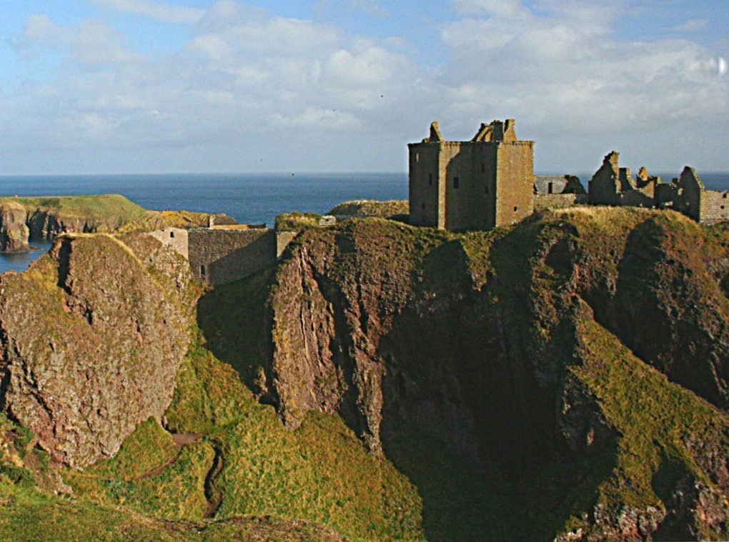 Dunnottar Castle near Stonehaven Dunnottar Castle near Stonehaven