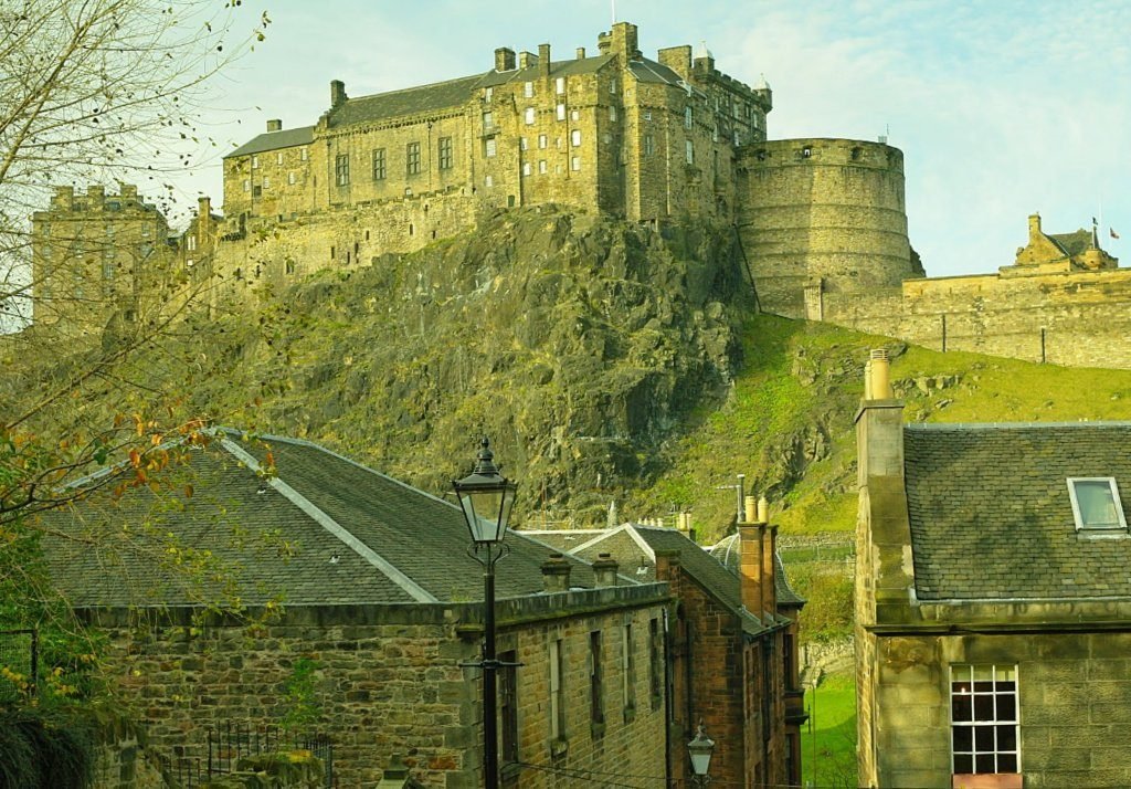 Edinburgh Castle, from The Vennel Edinburgh Castle, from The Vennel