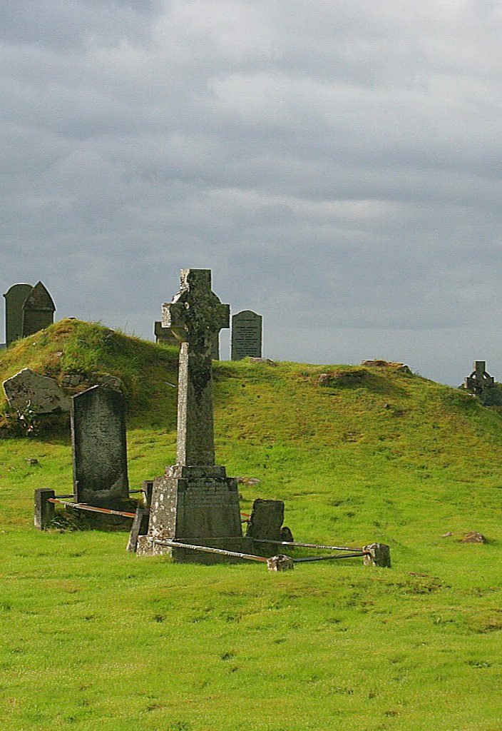 Burial ground, Bunavullin, Morvern, by the Sound of Mull. Burial ground, Bunavullin, Morvern, by the Sound of Mull.