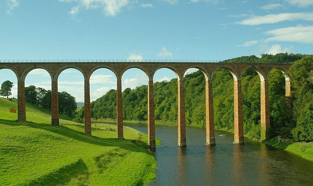 Leaderfoot Viaduct, River Tweed Leaderfoot Viaduct, River Tweed